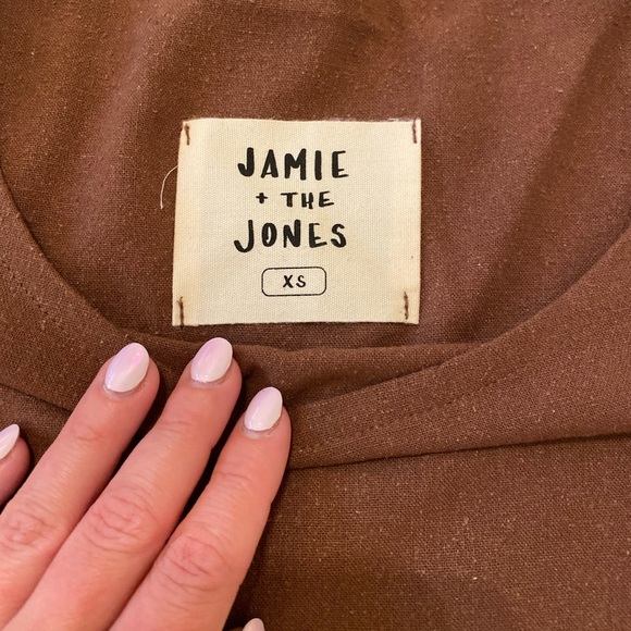 Jamie and the Jones Blank Canvas Top in Nutmeg - Picture 3 of 3